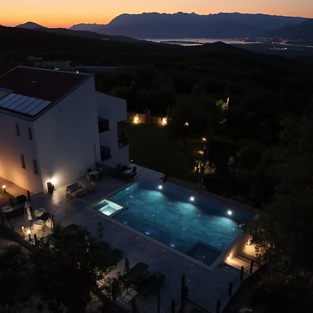 Villa Principium With Infinity Edge Pool&Hot Tub Kotor Exterior foto
