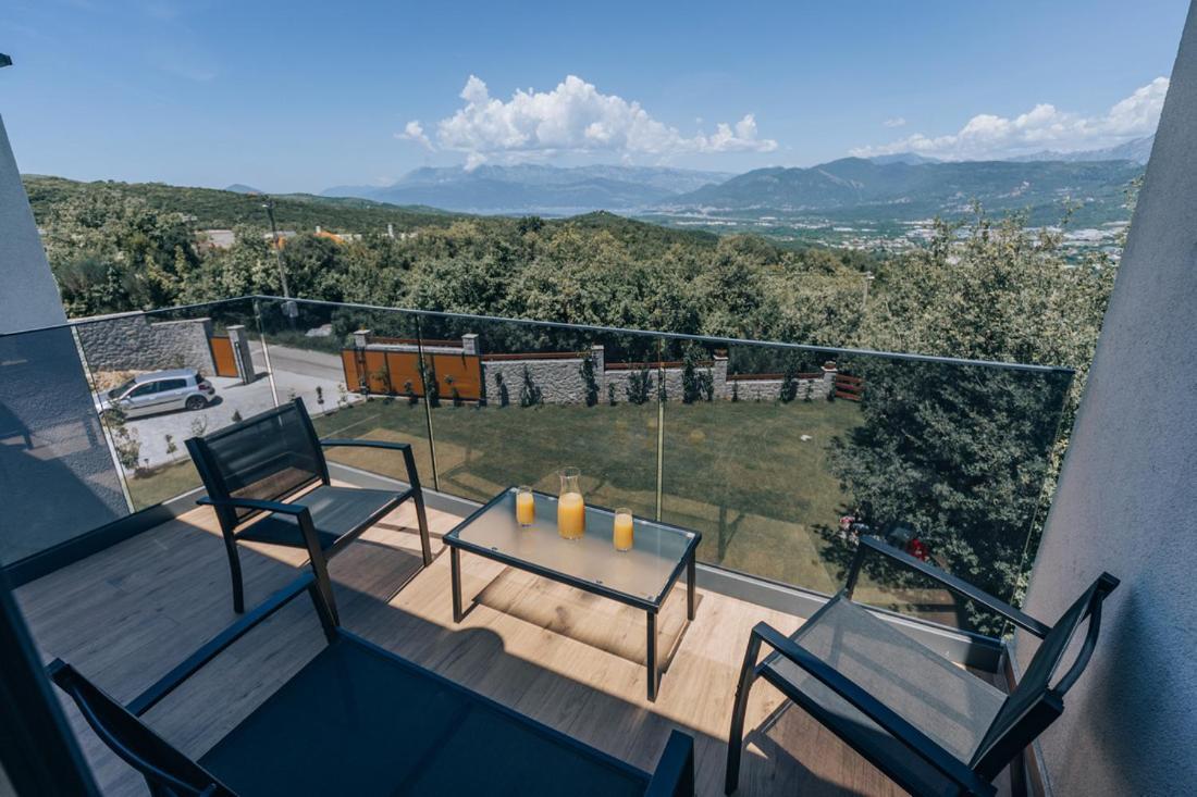 Villa Principium With Infinity Edge Pool&Hot Tub Kotor Exterior foto